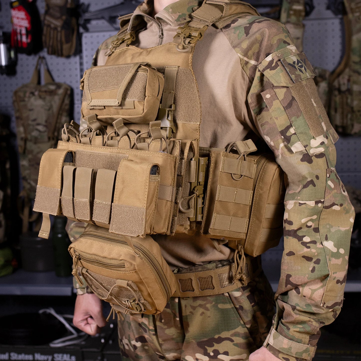 YAKEDA Quick Release Tactical Vest With MOLLE Gear