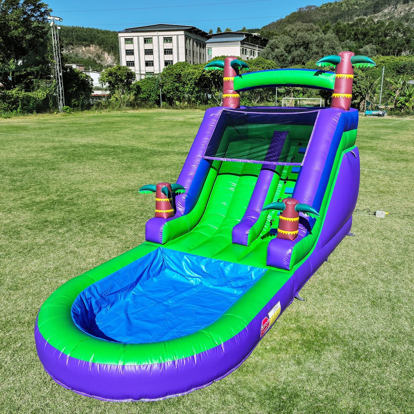 King Inflatable Water Slide Bounce House With 1100W Blower