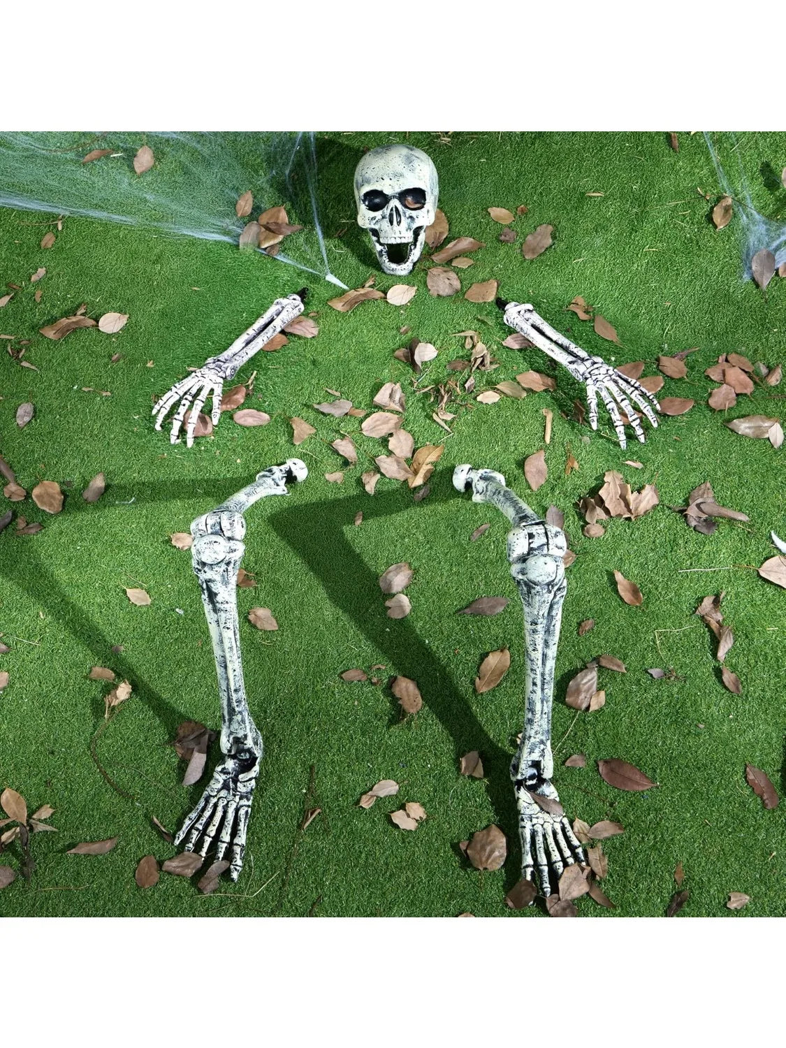 5 Pcs Halloween Skeleton Decorations Outdoor, Life Size Skeleton Yard Stakes, Groundbreaker Skulls Decor for Graveyard Yard Lawn Garden Ground Party Supplies