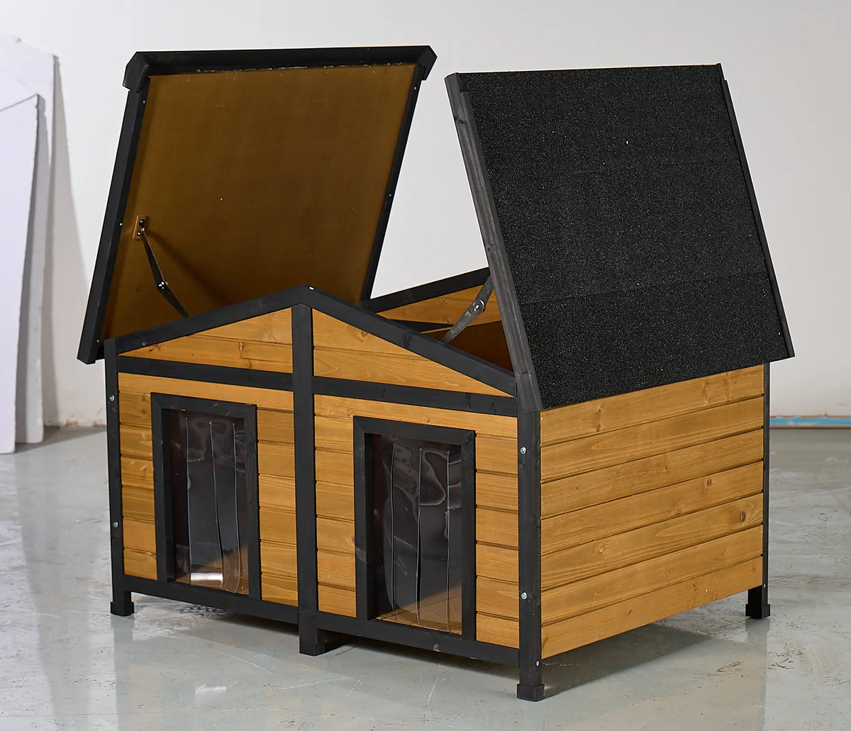 Natural Wood Double-Door Dog House Outdoor Waterproof Kennel for Large Breeds Multi-Dog Family Use