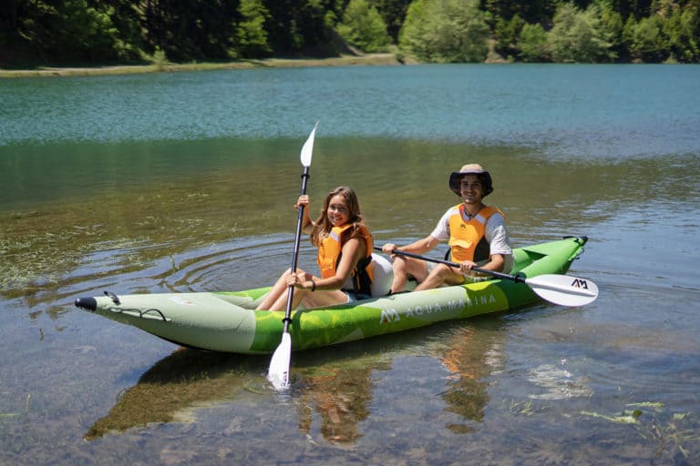 Pros and Cons of Inflatable Kayaks – for Beginners