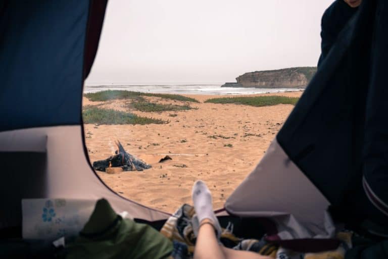 How to Cool a Tent Without Electricity: The Ultimate Guide for New Campers